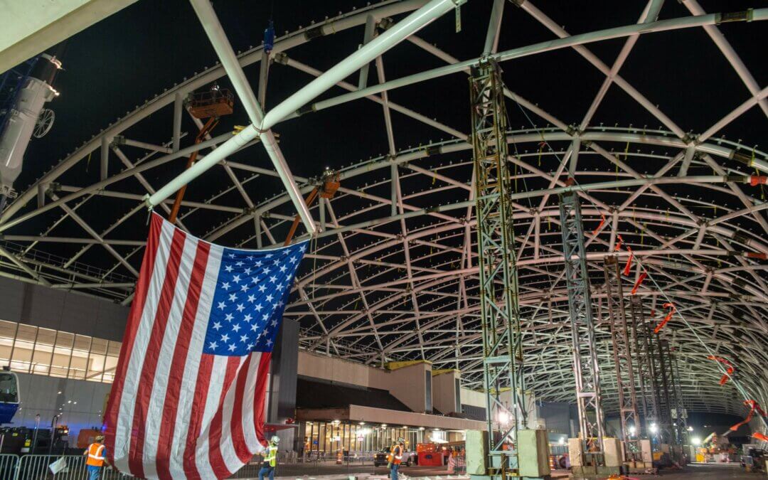 New South McCarthy Synergy and Hartsfield-Jackson Atlanta International Airport  Celebrate Topping Out for the South Canopy